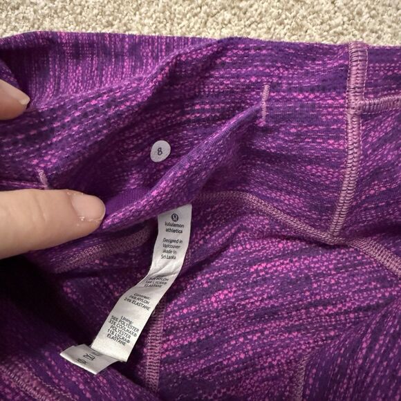 Lululemon Free Flow Preowned Women’s Capri Purple Jacquard Leggings Size 8 - Picture 7 of 10